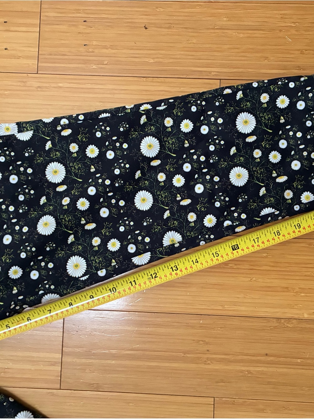 Wildfang Cropped Suit Pants with White Daisy Print - Picture 7 of 8